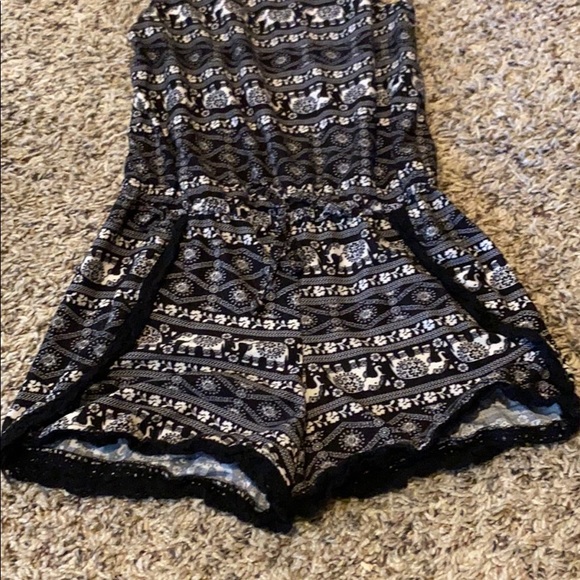 Girls romper - Picture 2 of 2